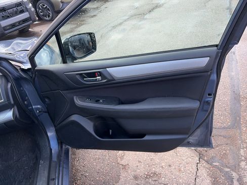 Used 2016 Subaru Legacy 2.5i Premium image 16