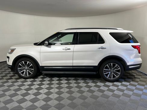 Used 2018 Ford Explorer Platinum AWD/4WD image 6