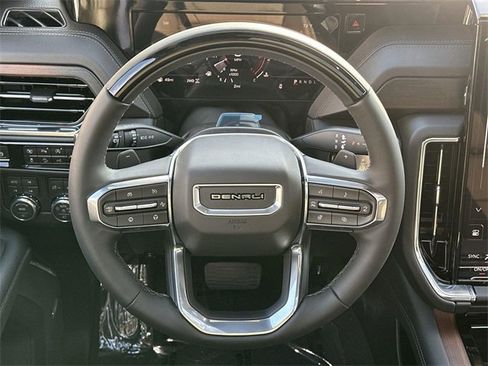 New 2026 GMC Yukon XL Denali w/ Denali Reserve Package image 9