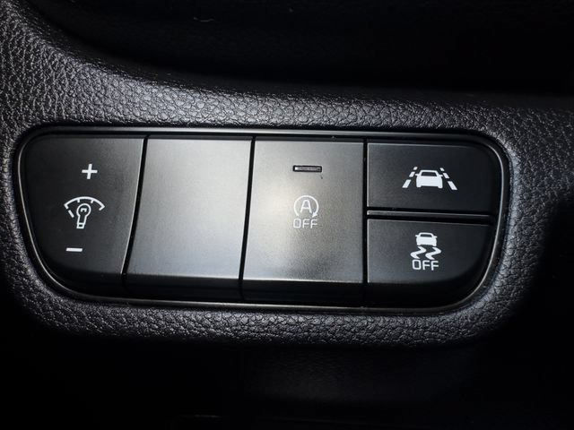 Used 2023 Kia Seltos LX AWD/4WD image 16