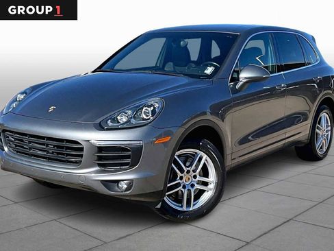 Used 2017 Porsche Cayenne image 1