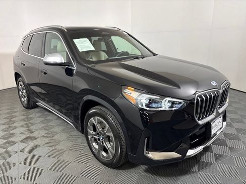 Certified 2023 BMW X1 xDrive28i w/ Convenience Package AWD/4WD image 4