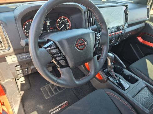 Used 2025 Nissan Frontier PRO-4X w/ Pro Convenience Package AWD/4WD image 15