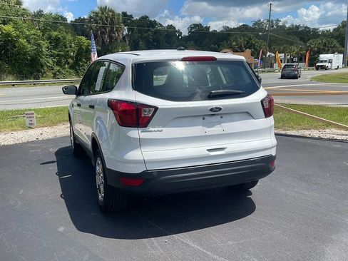 Used 2019 Ford Escape S FWD image 4