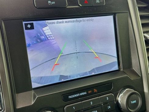 Used 2019 Ford F150 XLT image 15