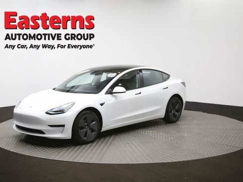 Used 2023 Tesla Model 3 Standard Range image 54