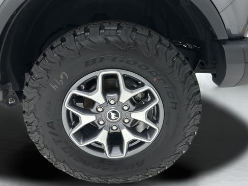 Used 2025 Ford Bronco Badlands AWD/4WD image 8