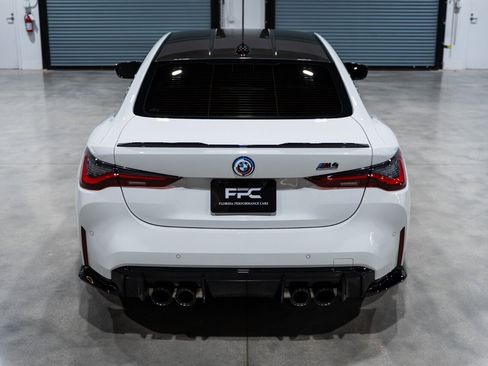 Used 2022 BMW M4 xDrive Competition w/ Executive Package AWD/4WD image 5