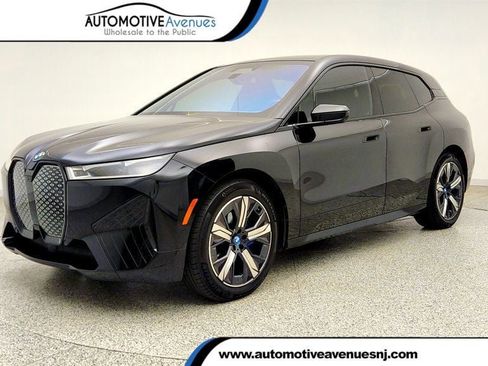 Used 2024 BMW iX xDrive50 w/ Premium Package AWD/4WD image 1