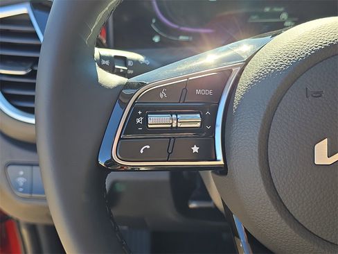 New 2026 Kia Seltos S image 29