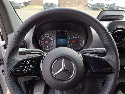 New 2025 Mercedes-Benz Sprinter 2500 image 16