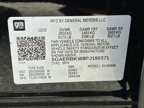 Used 2023 Buick Enclave Essence w/ Experience Buick Package FWD image 30
