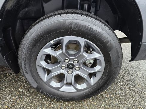 Used 2025 Ford Maverick XLT w/ Equipment Group 302A AWD/4WD image 10