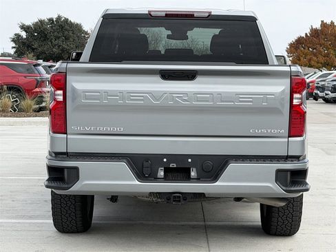 Certified 2023 Chevrolet Silverado 1500 Custom image 5