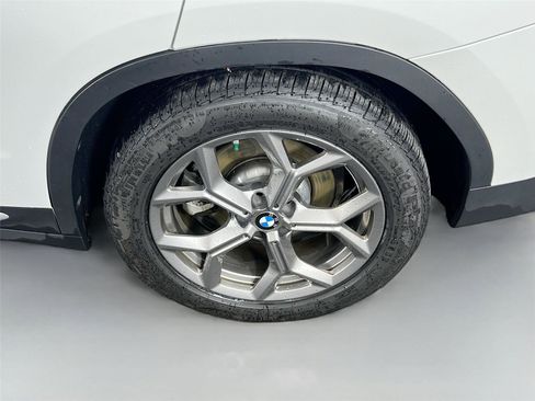 Used 2022 BMW X3 xDrive30i w/ Premium Package 2 (ZPA) AWD/4WD image 32