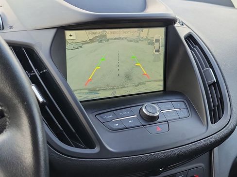 Certified 2019 Ford Escape SEL image 19