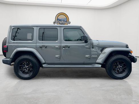 Used 2020 Jeep Wrangler Unlimited Sahara AWD/4WD image 25