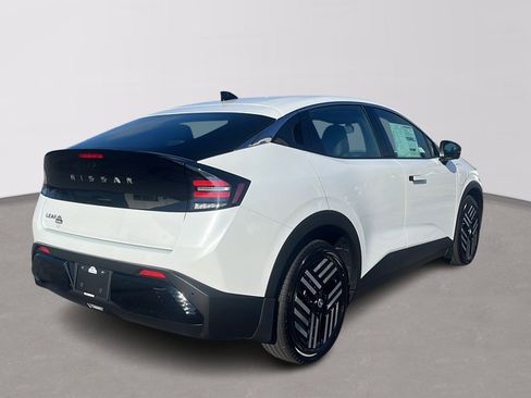 New 2026 Nissan Leaf SV+ image 7