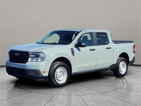 Certified 2023 Ford Maverick XL image 2