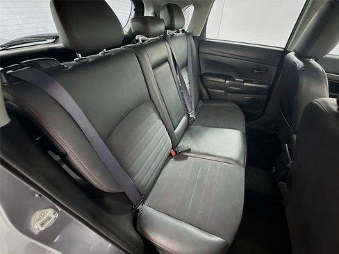 Used 2024 Mitsubishi Outlander Sport SE image 20