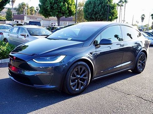 Used 2024 Tesla Model X AWD/4WD image 15