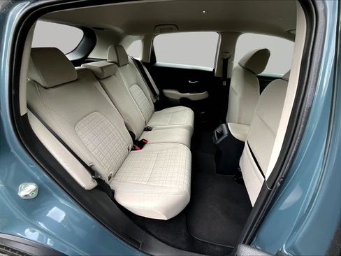 Used 2025 Honda HR-V LX image 25