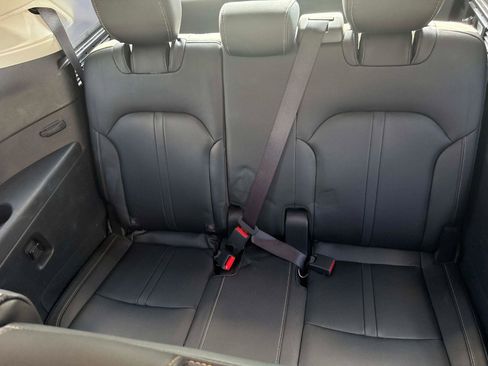 Certified 2025 MAZDA CX-90 3.3 Turbo w/ Preferred Package image 14