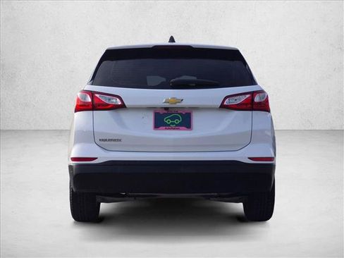 Used 2021 Chevrolet Equinox LS FWD image 6