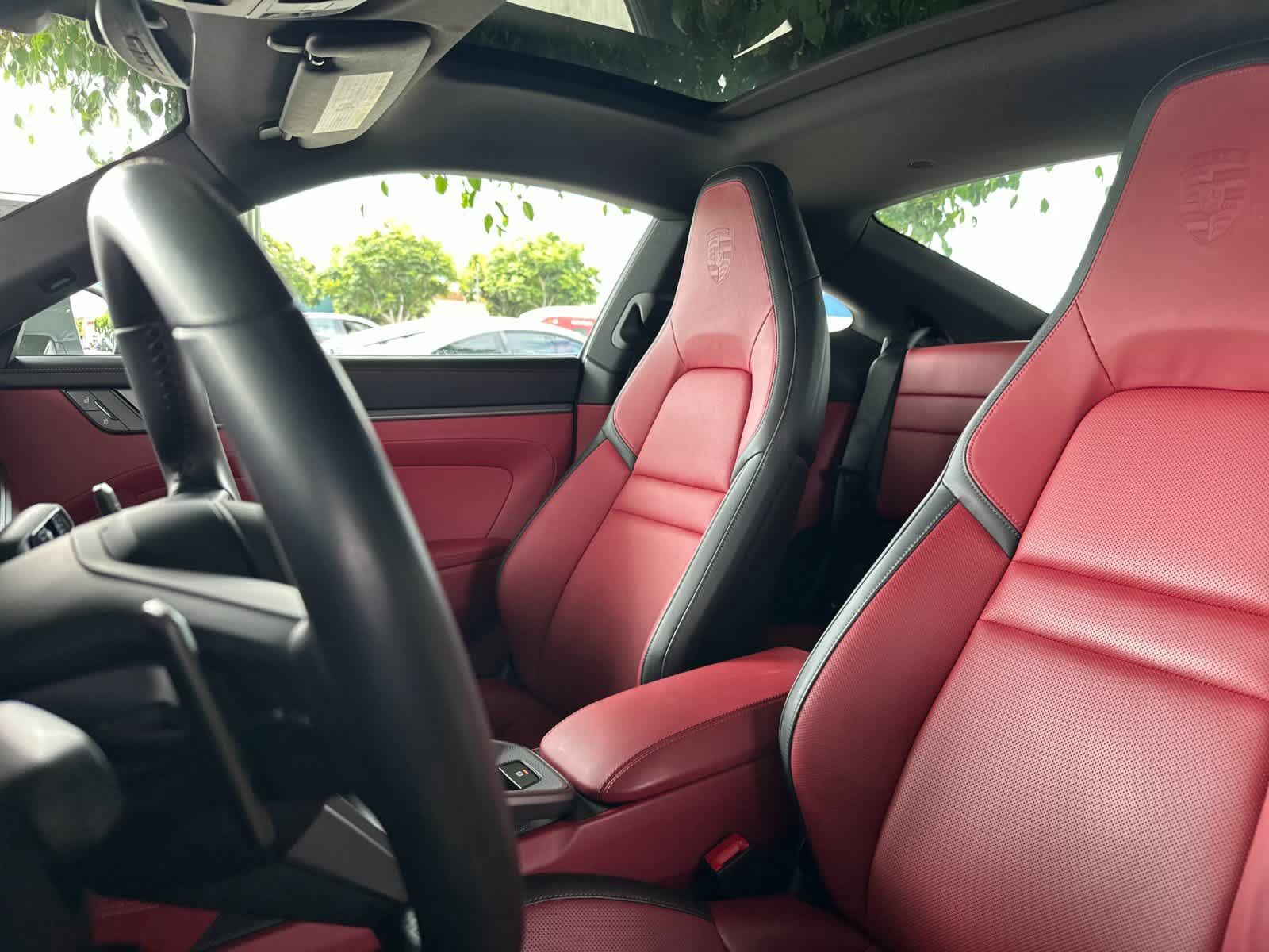 Certified 2025 Porsche 911 Carrera RWD image 5