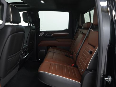 Used 2024 GMC Sierra 1500 Denali Ultimate image 15