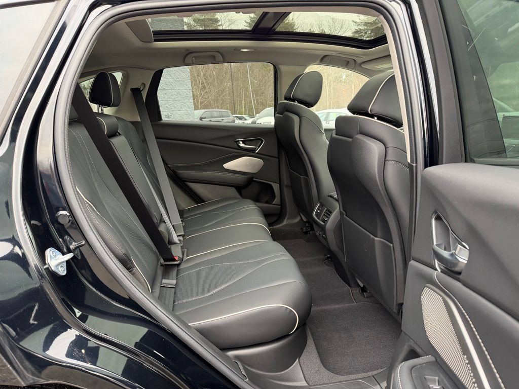 Used 2025 Acura RDX w/ Advance Package AWD/4WD image 14