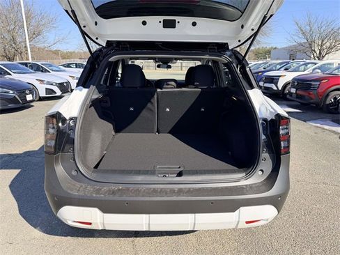 New 2026 Nissan Kicks SV image 12