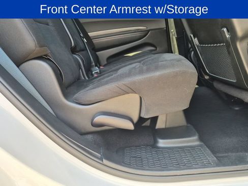 Used 2025 Dodge Durango GT AWD/4WD image 24