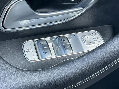 New 2025 Mercedes-Benz GLS 450 4MATIC image 13