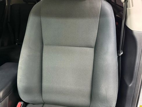 Used 2016 Toyota RAV4 LE image 21