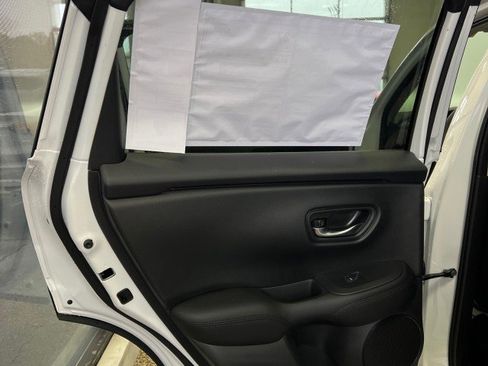 New 2026 Honda HR-V LX image 16