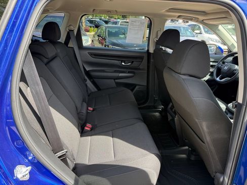 Used 2023 Honda CR-V EX image 18