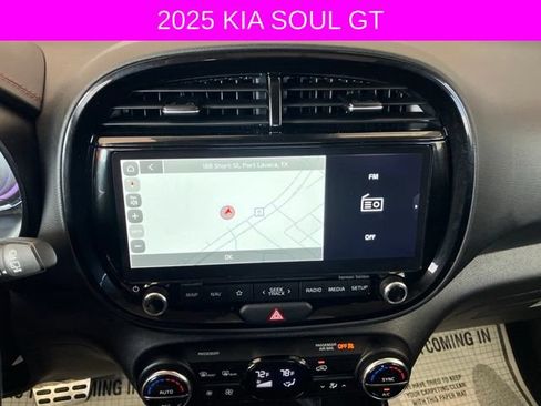 Used 2025 Kia Soul GT-Line w/ GT-Line Technology Package FWD image 31