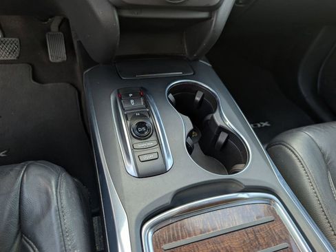 Used 2020 Acura MDX FWD image 27