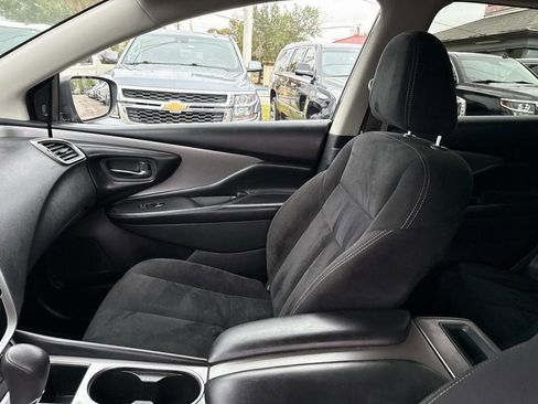 Used 2020 Nissan Murano S w/ Technology Package image 17