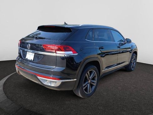 Used 2021 Volkswagen Atlas Cross Sport SE w/ Panoramic Sunroof Package FWD image 7