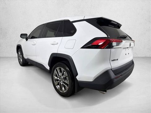 Used 2024 Toyota RAV4 LE FWD image 5