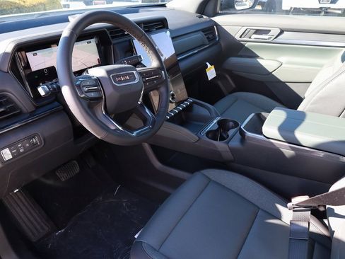 New 2026 GMC Terrain AT4 image 12