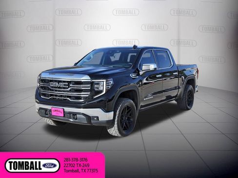 Used 2023 GMC Sierra 1500 SLT AWD/4WD image 3