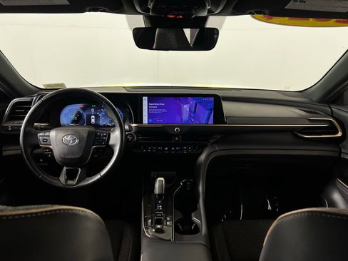 Used 2024 Toyota Crown XLE image 24