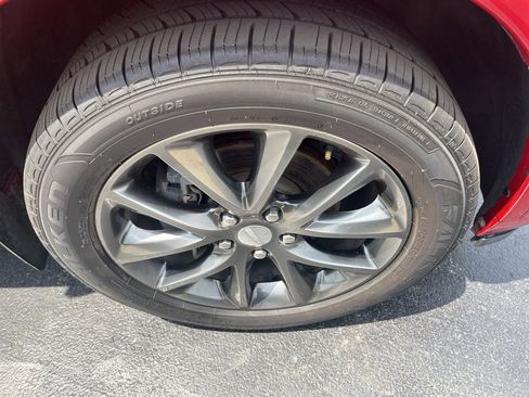 Used 2018 Dodge Durango GT AWD/4WD image 48