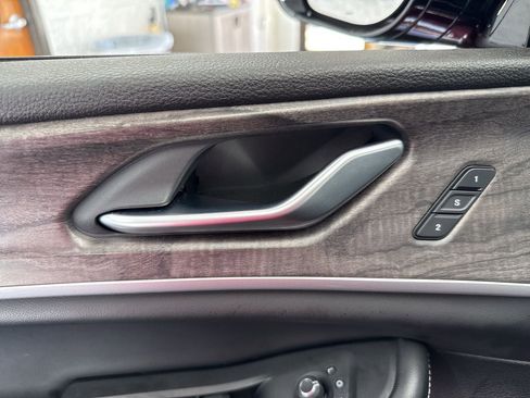 Used 2023 Jeep Grand Cherokee L Limited w/ Trailer Tow Group (B) image 38