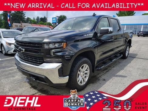 Used 2022 Chevrolet Silverado 1500 LT AWD/4WD image 1