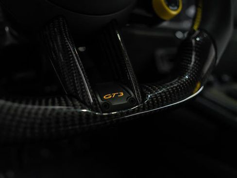 Used 2022 Porsche 911 GT3 image 22