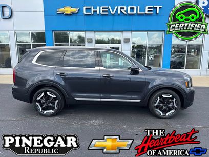Used 2025 Kia Telluride S